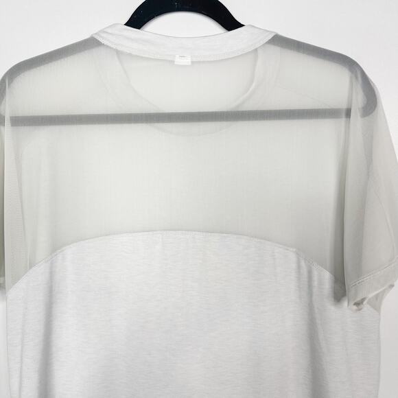 Athleta Small Gray Essence Mesh Wanderlust Hybrid Tee Short Sleeve Crew Neck - Picture 5 of 7